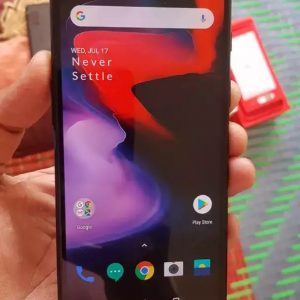 OnePlus 6 8GB / 128 GB Mirror Black 6/10