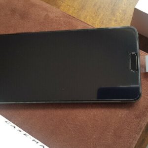 Huawei P20 5.80" Brand New 128gb 4gb IP67 Unlocked 10/10