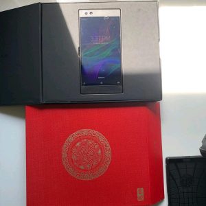 Razer phone 1 special edition unlocked 9/10